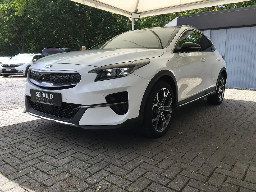 Kia XCeed 1.6 PHEV Hybrid Platinum Edition - foto 1
