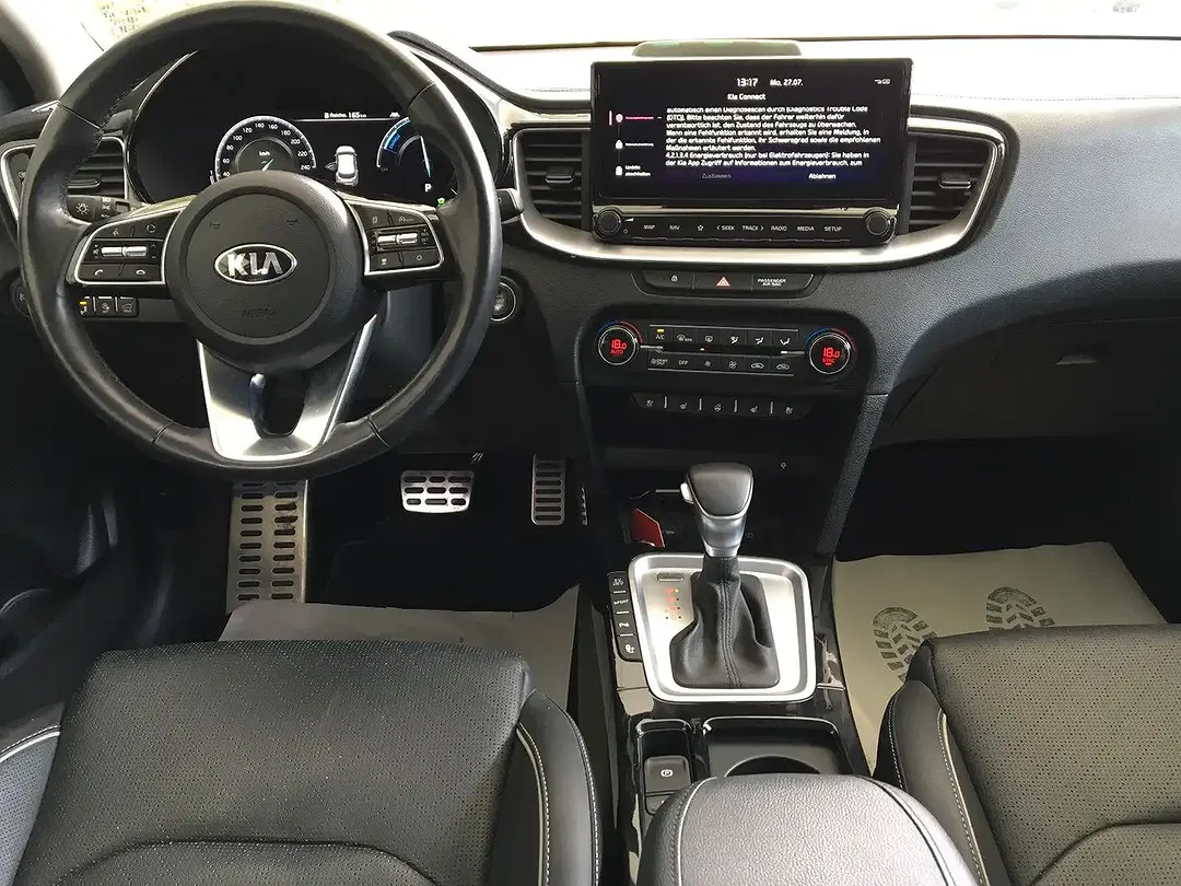 Kia XCeed 1.6 PHEV Hybrid Platinum Edition - Thumbnail 12