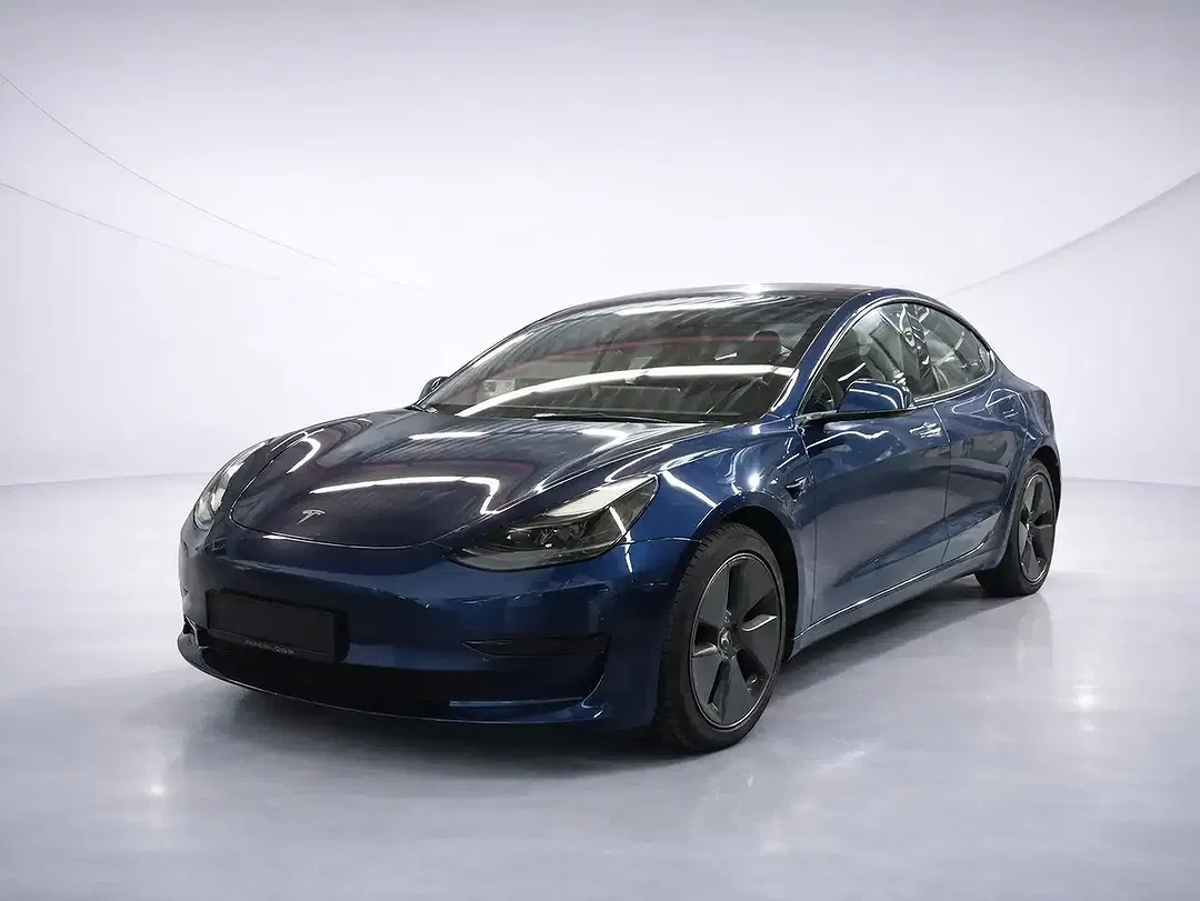 Tesla Model 3 Standard Range - foto 2