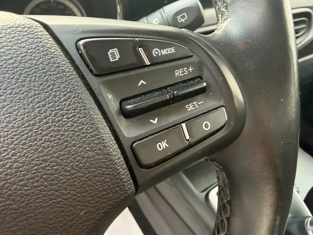 Hyundai i10 AUT - Thumbnail 13