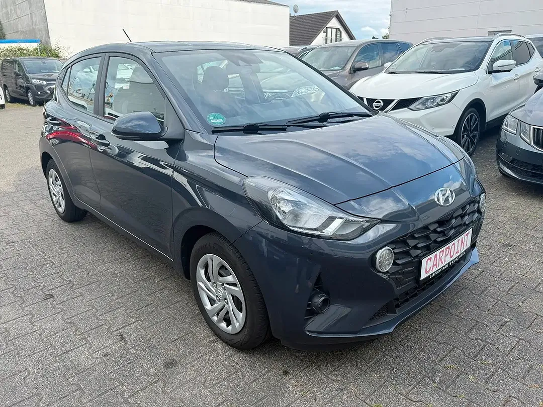 Hyundai i10 AUT - Thumbnail 3