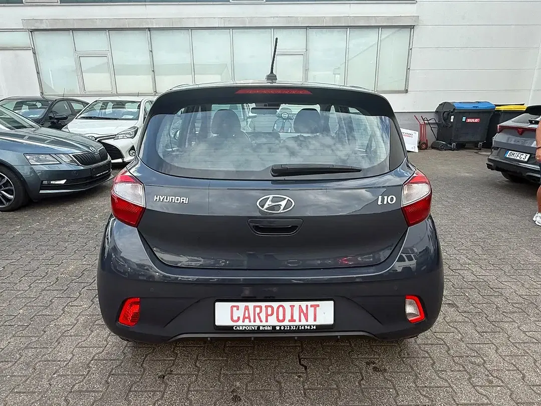 Hyundai i10 AUT - Thumbnail 6
