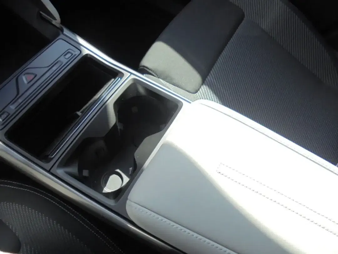 Ford Explorer Extended Range Select - Thumbnail 14