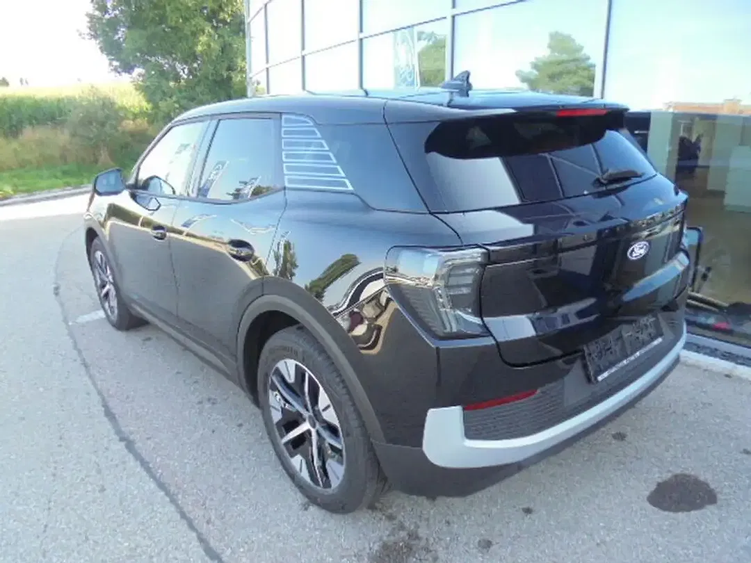Ford Explorer Extended Range Select - Thumbnail 4