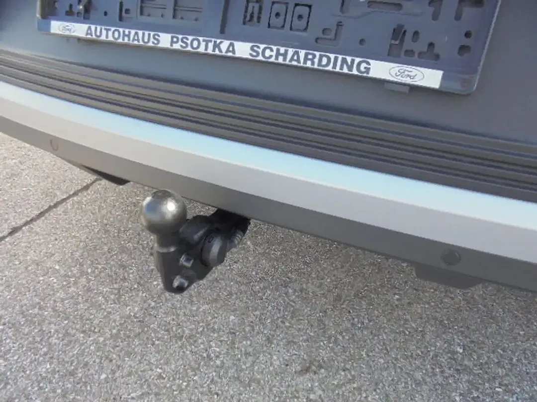 Ford Explorer Extended Range Select - Thumbnail 6