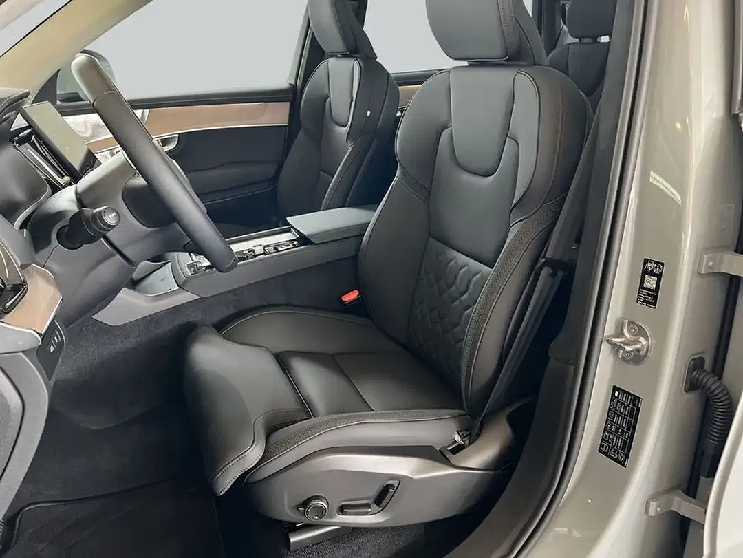Volvo XC90 T8 AWD Ultra Bright - Thumbnail 9