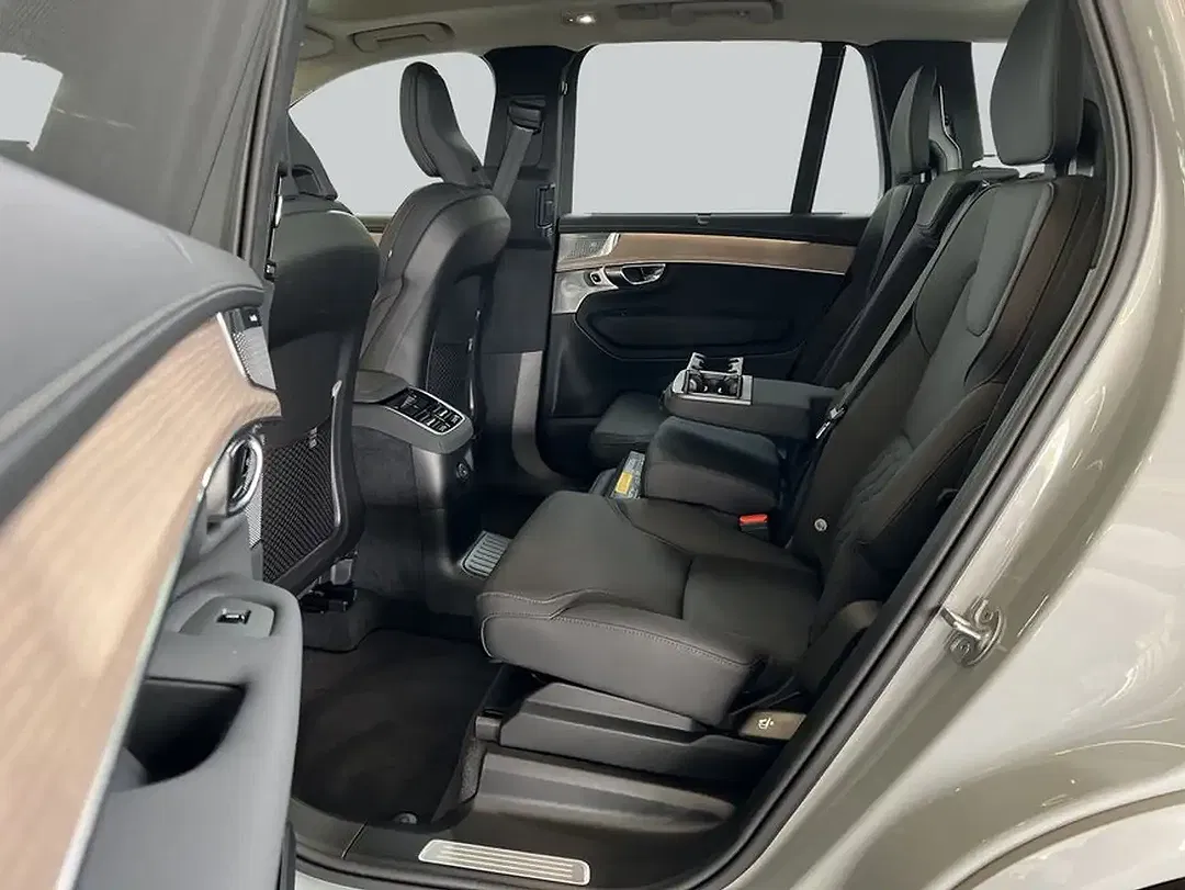 Volvo XC90 T8 AWD Ultra Bright - Thumbnail 10