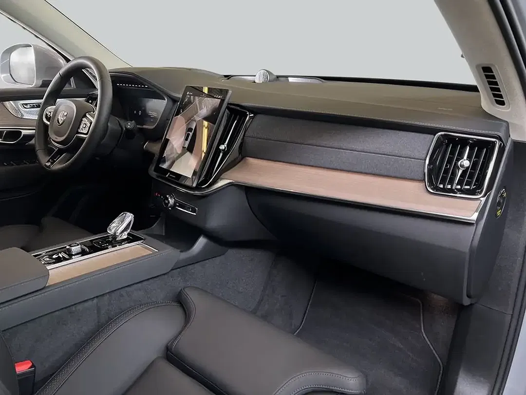 Volvo XC90 T8 AWD Ultra Bright - foto 14