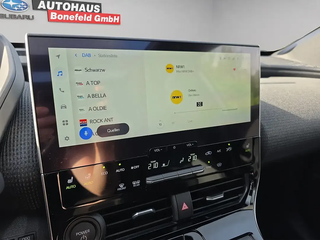Subaru Solterra Platinum Plus - Thumbnail 14