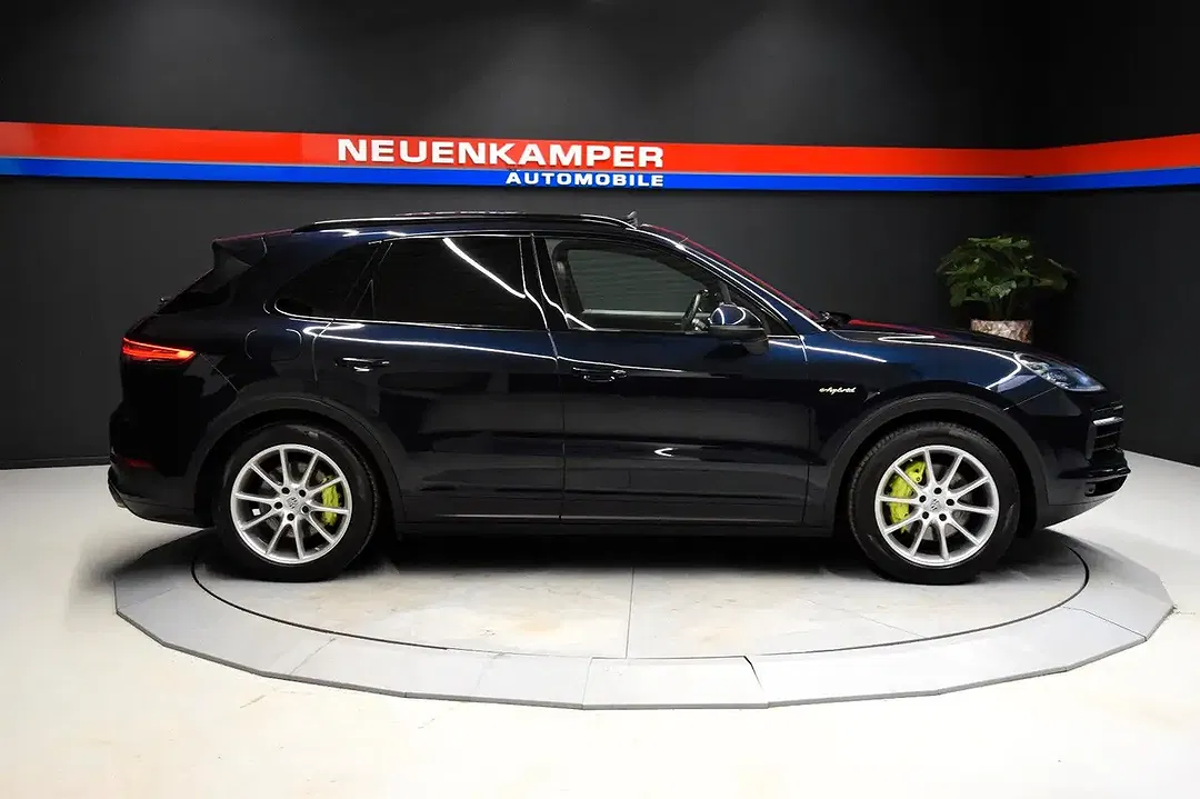 Porsche Cayenne E-Hybrid - Thumbnail 10