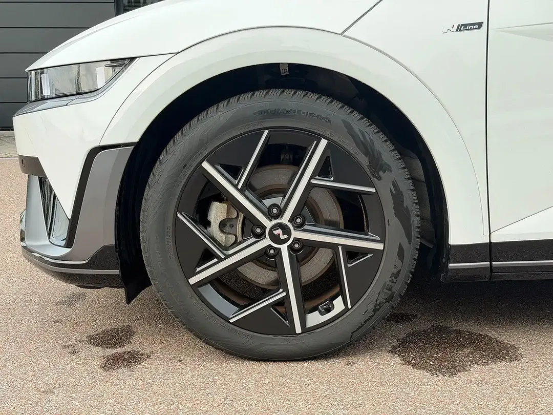 Hyundai IONIQ 5 N Line - Thumbnail 6