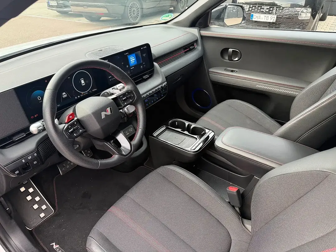 Hyundai IONIQ 5 N Line - Thumbnail 7