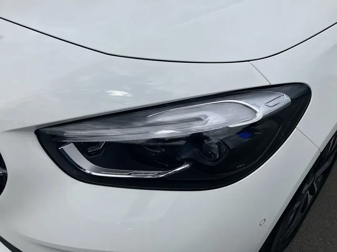 Mercedes-Benz B 180 - Thumbnail 13