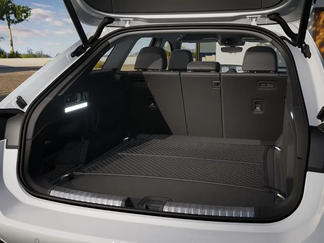 Audi A6 TDI quattro Avant - Thumbnail 11