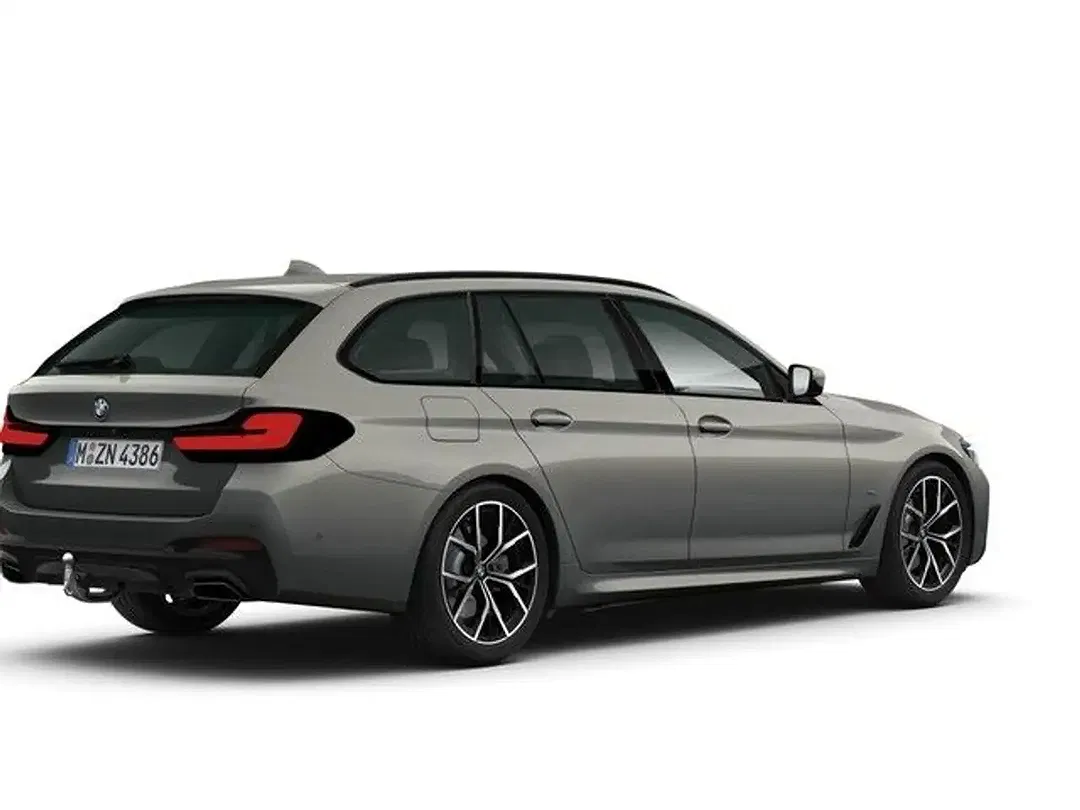 BMW 530 xDrive M Touring - Thumbnail 5