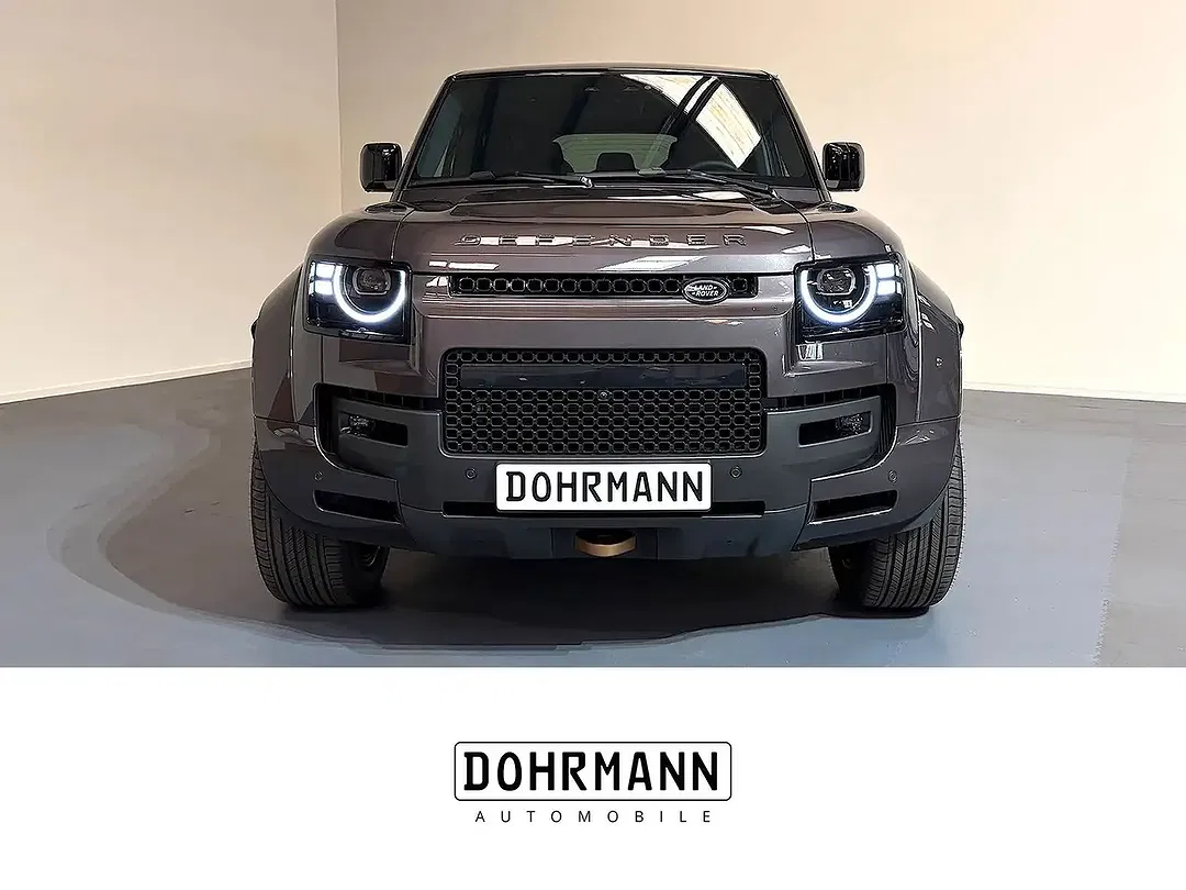 Land Rover Defender 4.4 V8 OCTA - foto 2