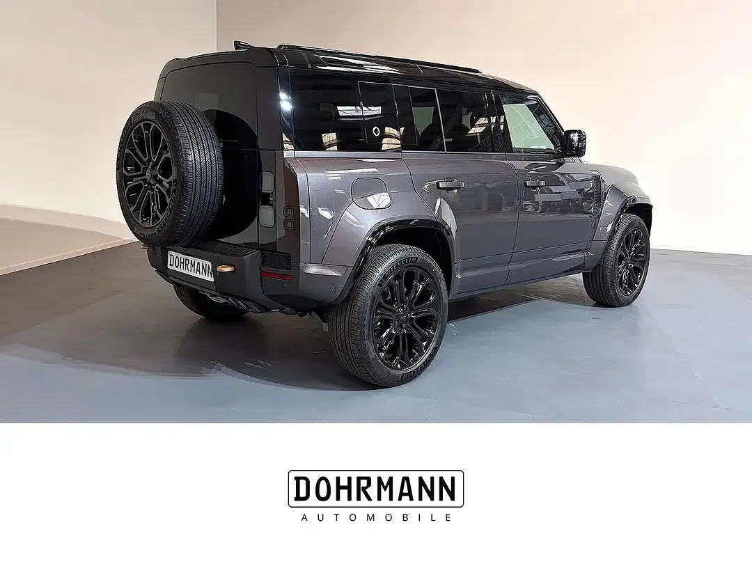 Land Rover Defender 4.4 V8 OCTA - Thumbnail 5