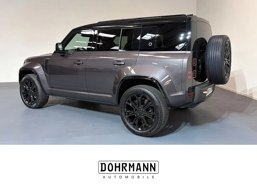 Land Rover Defender 4.4 V8 OCTA - Thumbnail 7
