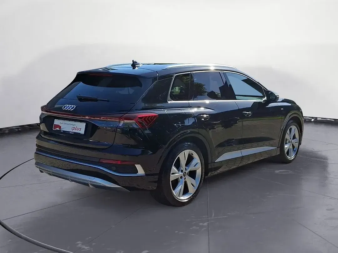 Audi Q4 e-tron Sportback - Thumbnail 5