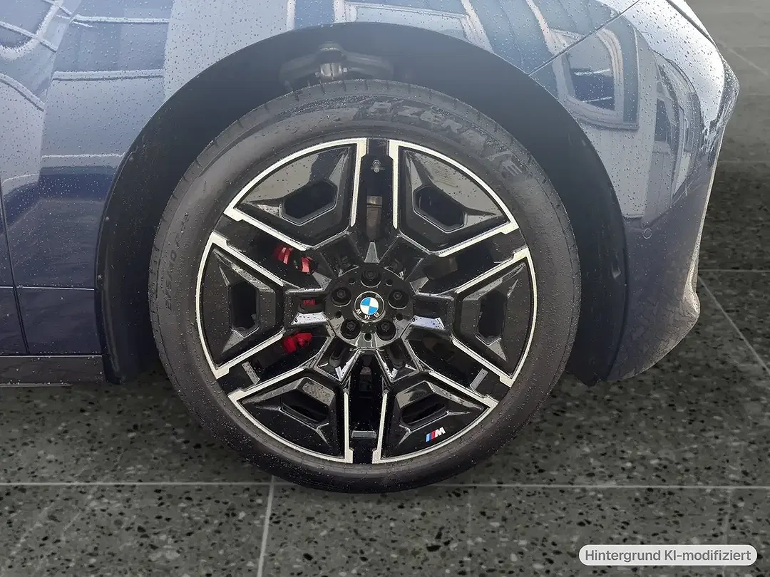 BMW iX xDrive - Thumbnail 10