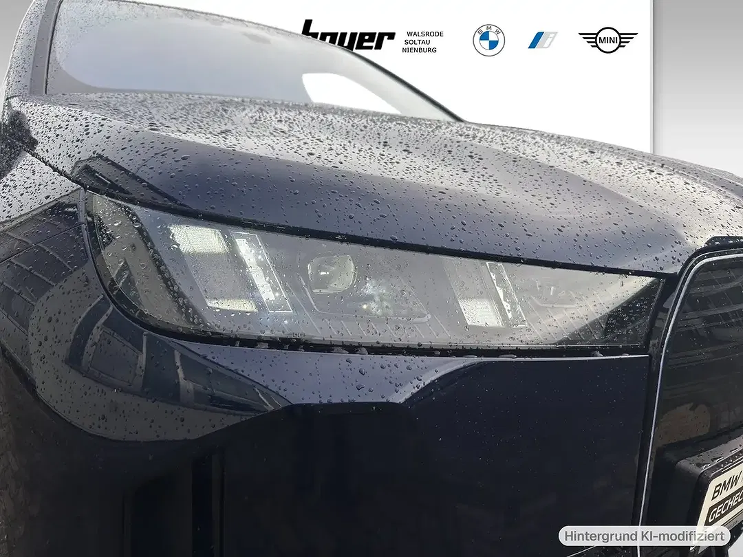 BMW iX xDrive - Thumbnail 9