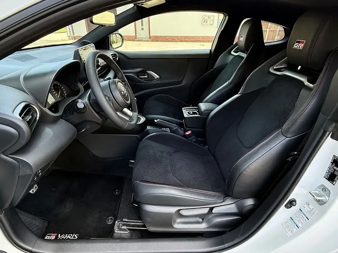 Toyota Yaris Edition - Thumbnail 7
