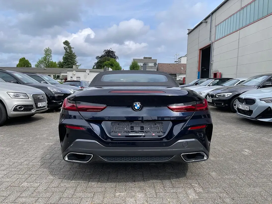 BMW 840 Convertible M Sport - Thumbnail 3