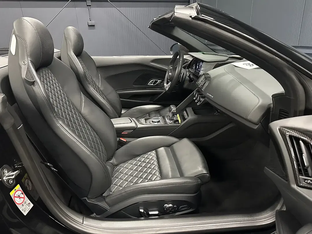 Audi R8 V10 quattro performance - Thumbnail 26