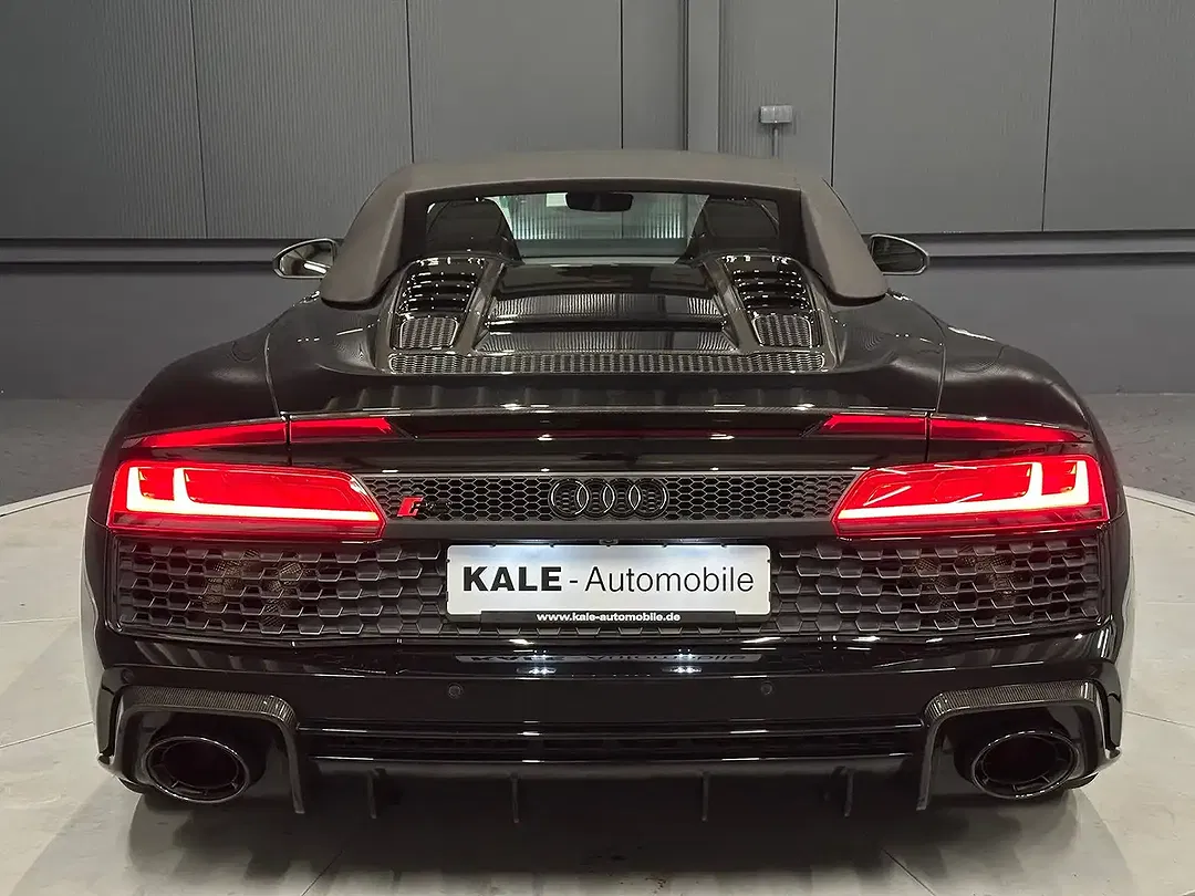 Audi R8 V10 quattro performance - Thumbnail 4