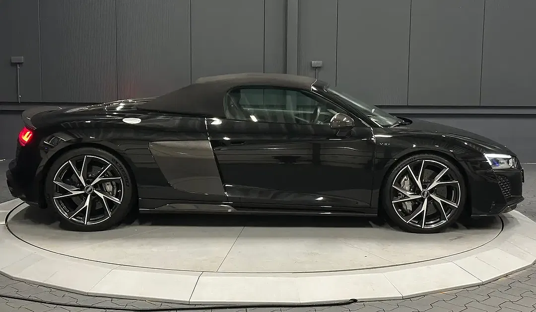 Audi R8 V10 quattro performance - Thumbnail 6