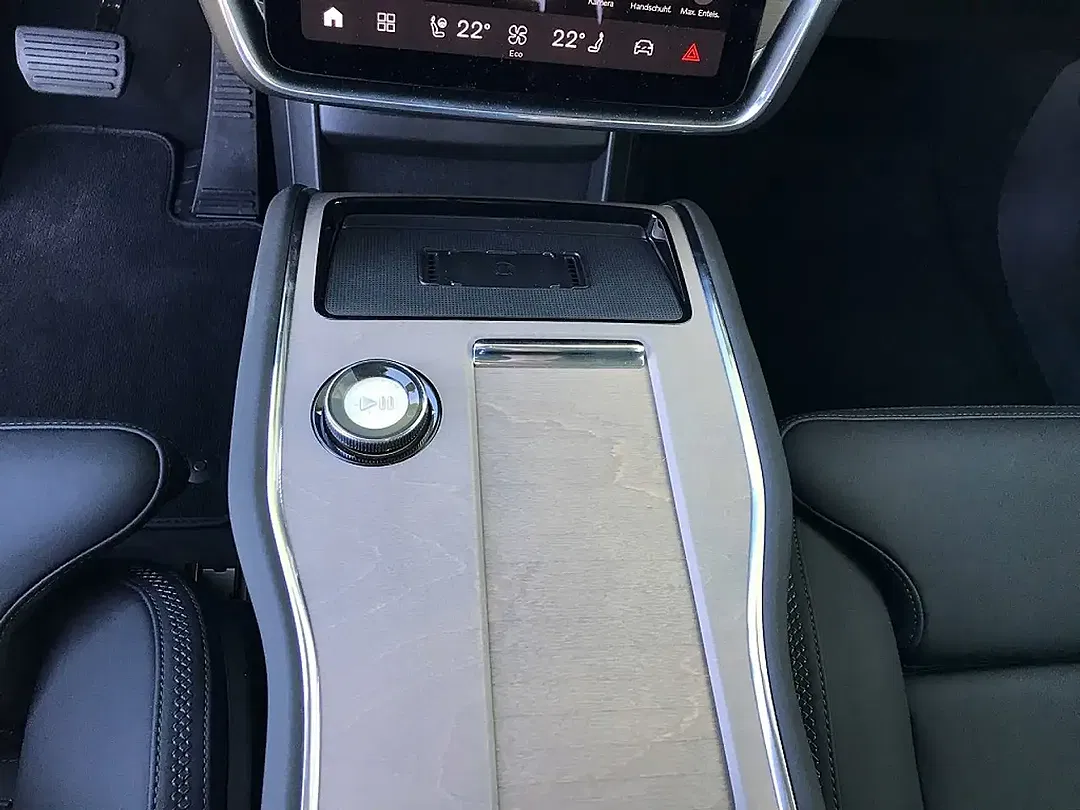 Volvo EX90 AWD Ultra - Thumbnail 11