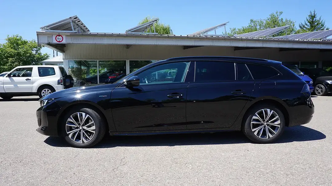 Peugeot 508 225 e-EAT8 PHEV Allure Pack SW - Thumbnail 4