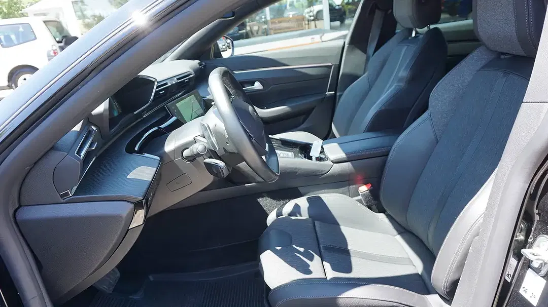 Peugeot 508 225 e-EAT8 PHEV Allure Pack SW - Thumbnail 9