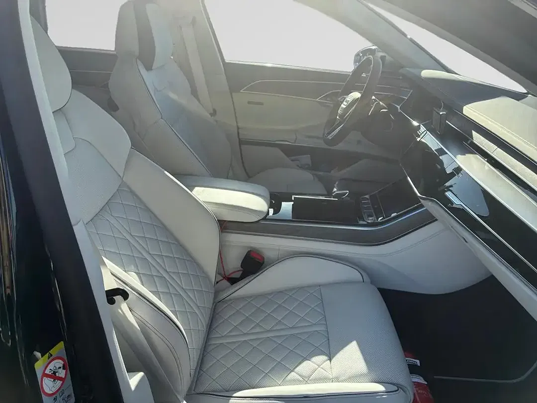 Audi S8 TFSI tiptronic - Thumbnail 11