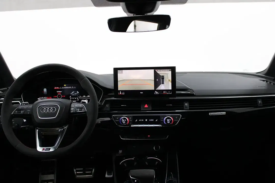 Audi RS4 TFSI RS Avant - Thumbnail 11