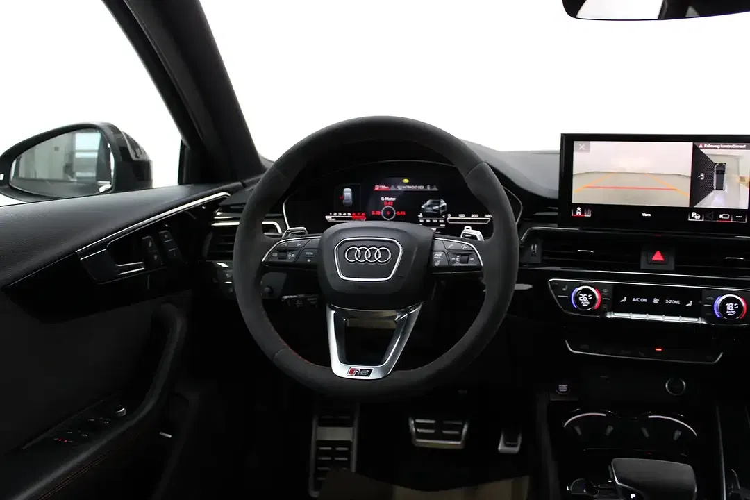 Audi RS4 TFSI RS Avant - Thumbnail 12