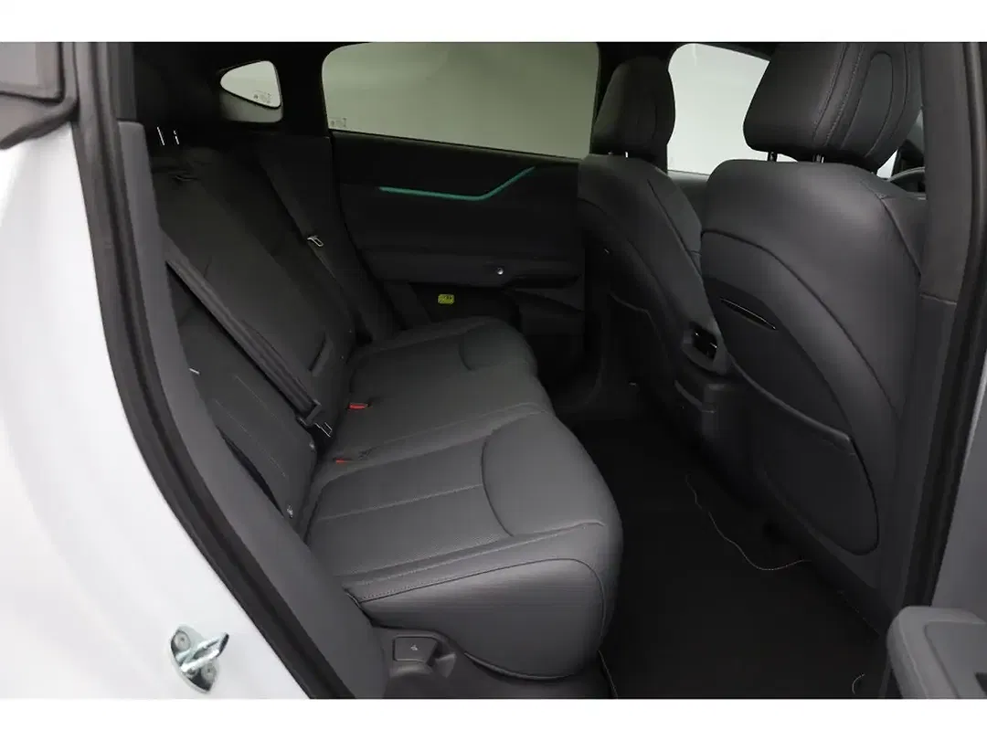 Xpeng G6 AWD Performance MY2025 - Thumbnail 19