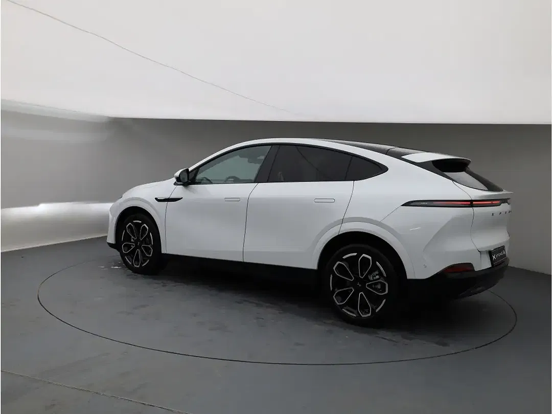 Xpeng G6 AWD Performance MY2025 - Thumbnail 4