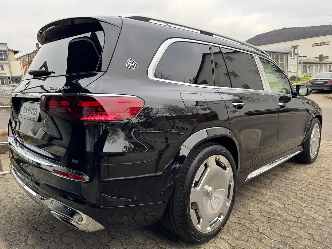 Mercedes-Benz GLS 600 - Thumbnail 6