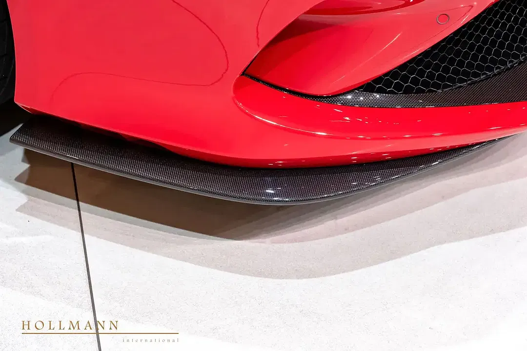 Ferrari F8 Tributo - Thumbnail 12