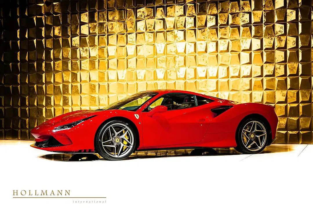 Ferrari F8 Tributo - Thumbnail 3
