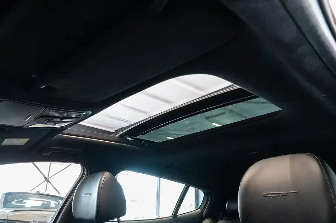 Kia Stinger GT - Thumbnail 14