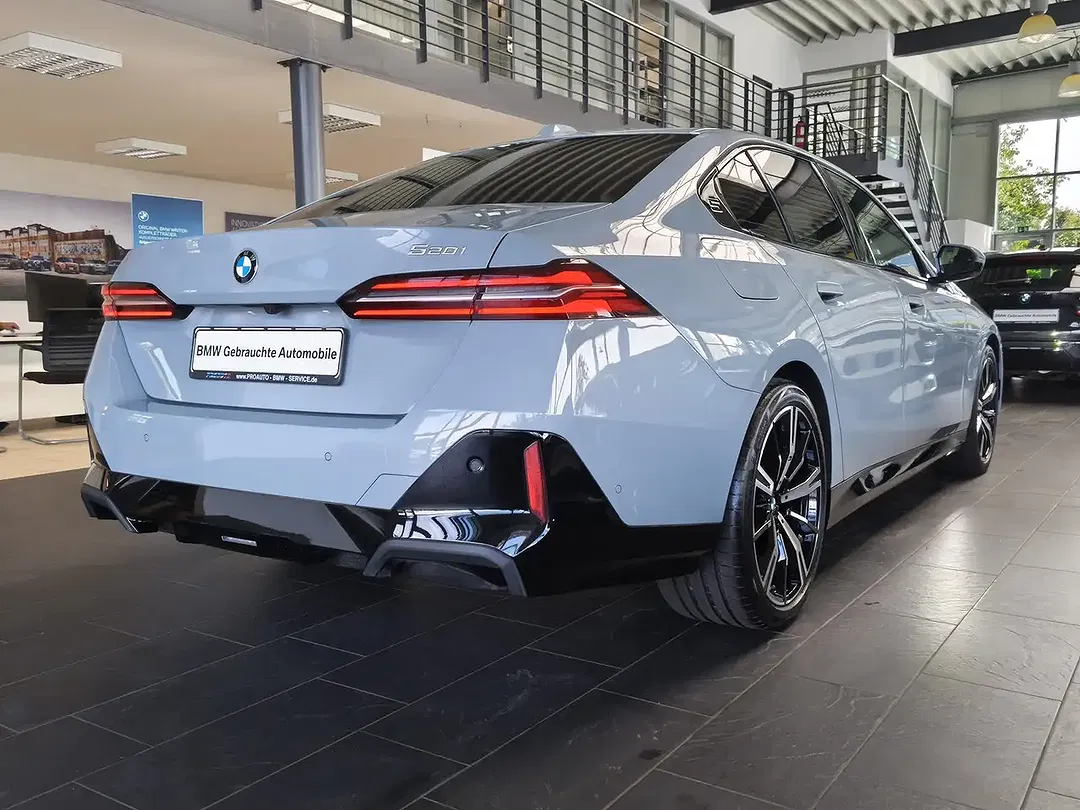 BMW 520 M Sport - Thumbnail 7