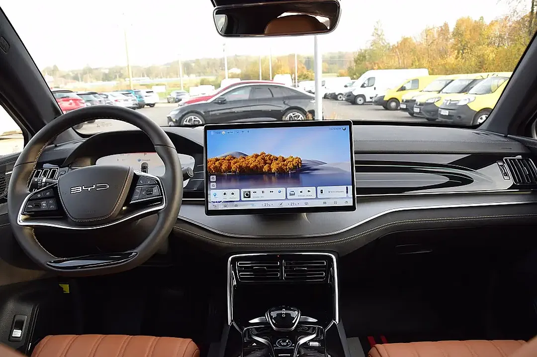 BYD Tang Flagship - Thumbnail 8