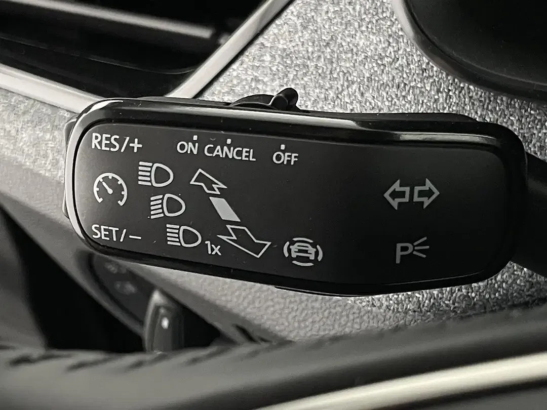 Skoda Kamiq 1.0 TSI Selection - Thumbnail 22