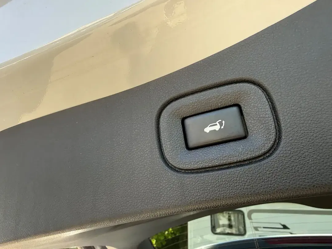 Renault Koleos dCi 4x4 Initiale Paris - Thumbnail 12