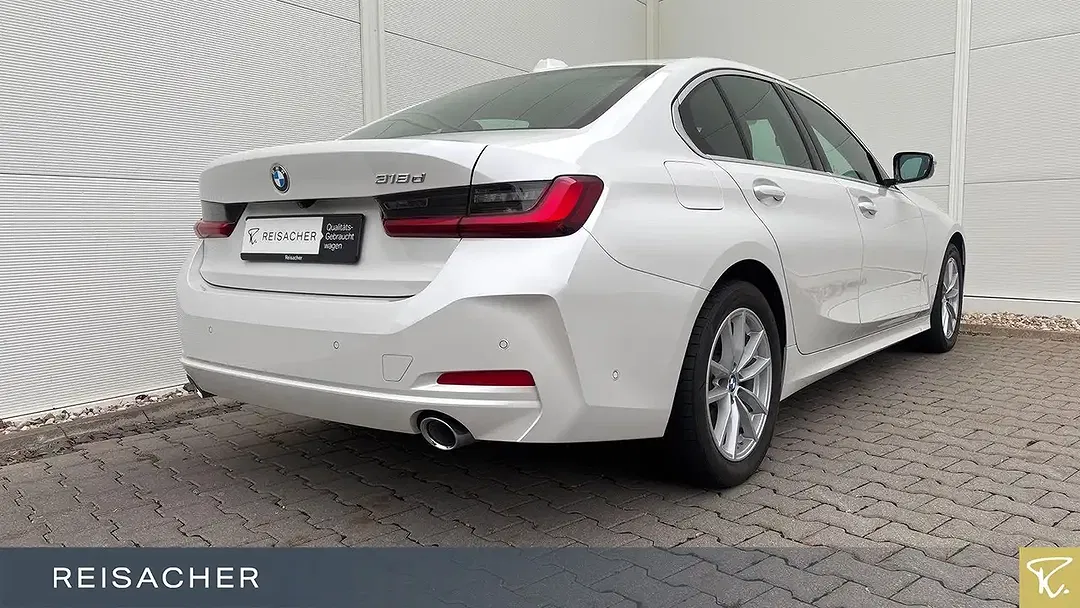 BMW 318 - Thumbnail 2