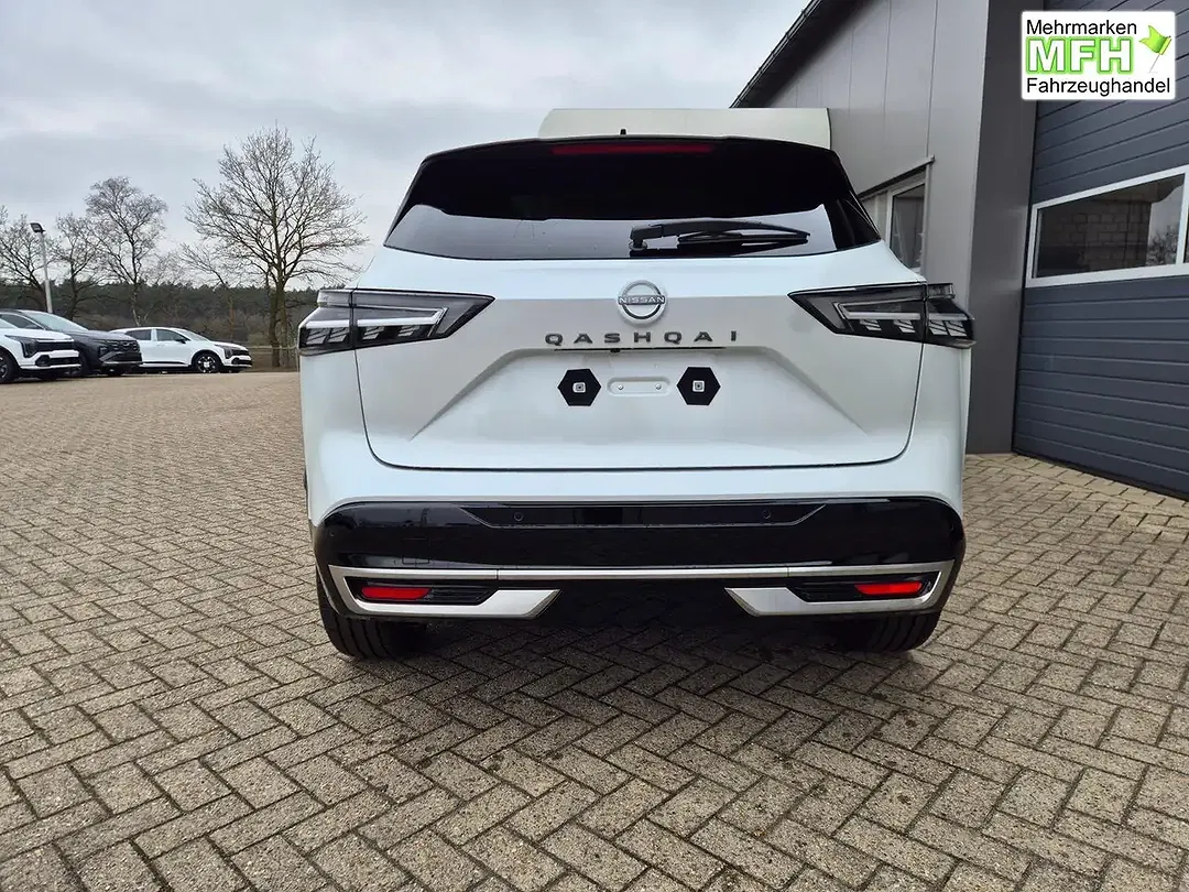 Nissan Qashqai 1.3 DIG-T MHEV Xtronic Tekna Premium - Thumbnail 4