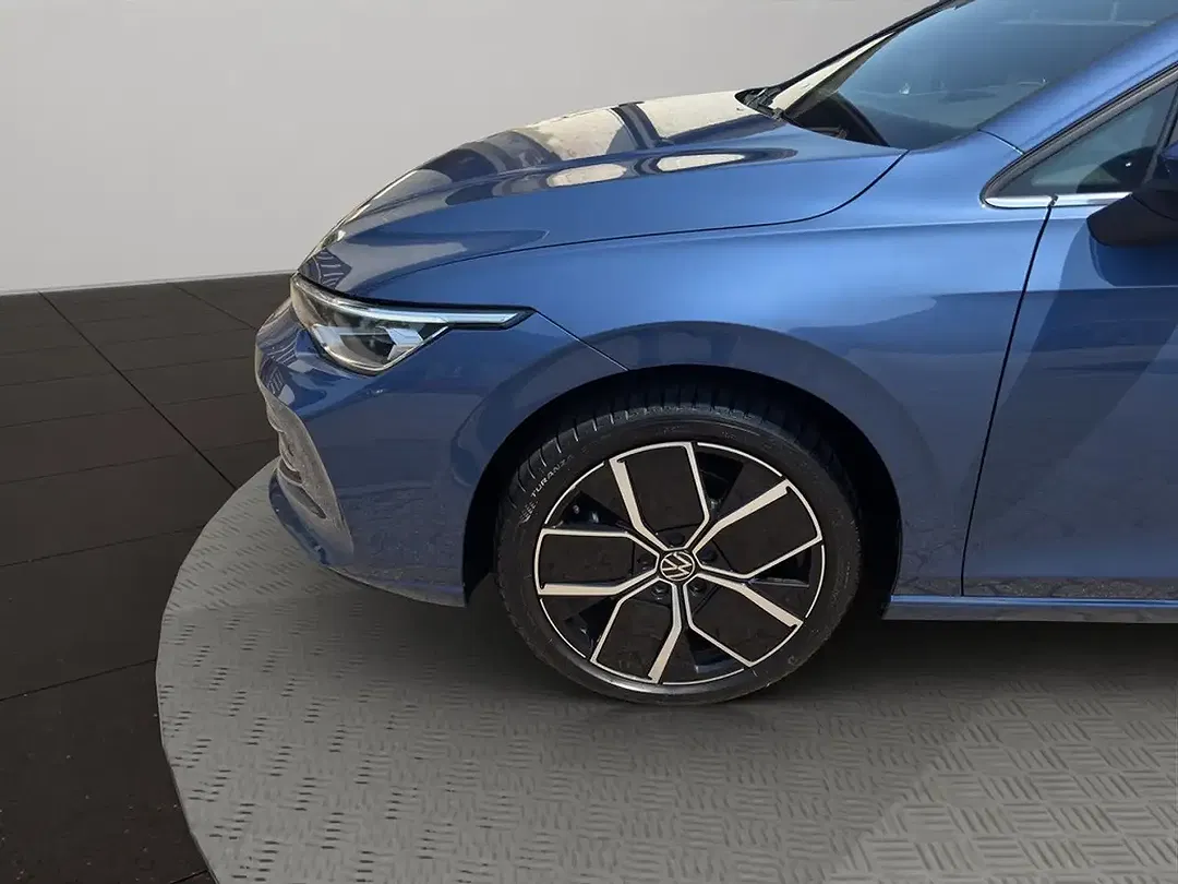 Volkswagen Golf 1.5 TSI DSG Edition - Thumbnail 3