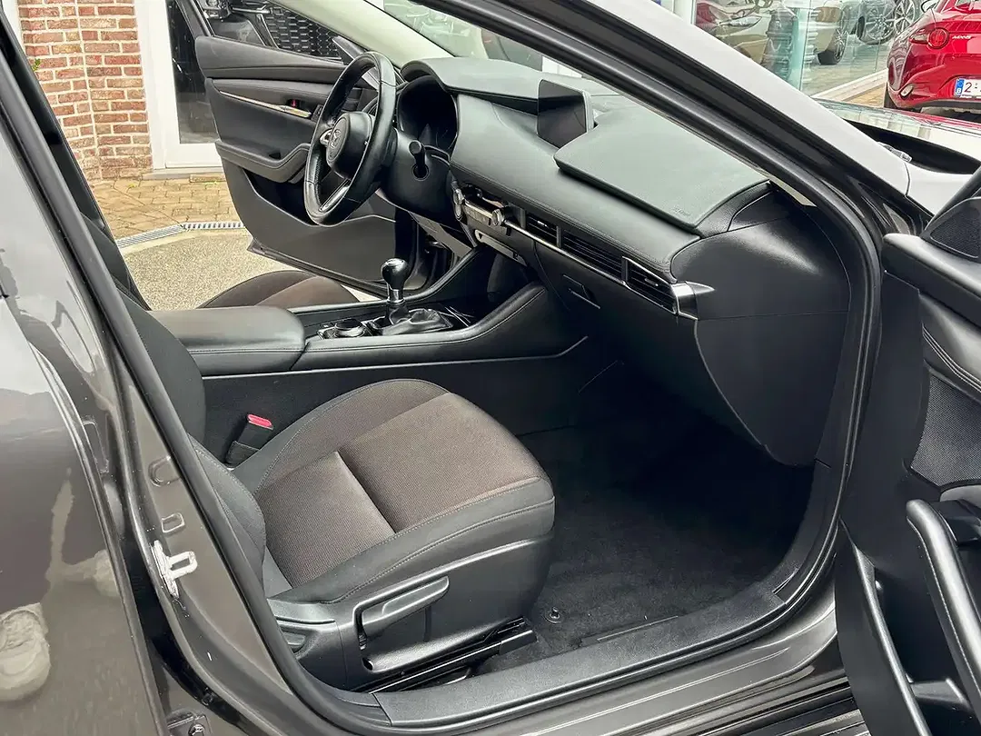 Mazda 3 2.0 MHEV - Thumbnail 6